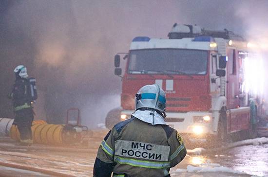 Возгорание на рынке в Ростове-на-Дону ликвидировали спустя сутки