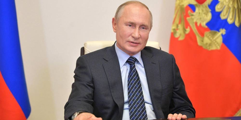 Путин поддержал акцию "Новый год в каждый дом"