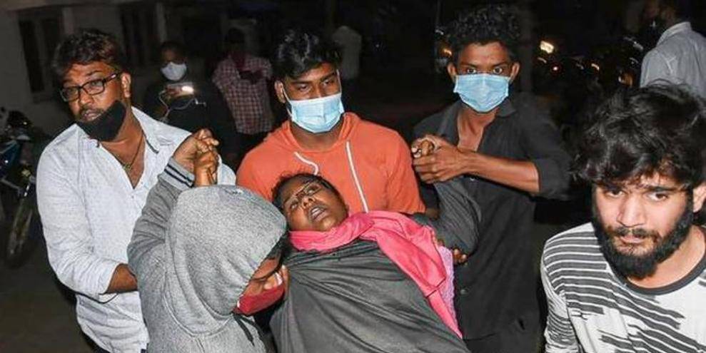 300 человек заразились неизвестной болезнью в Индии, один уже скончался