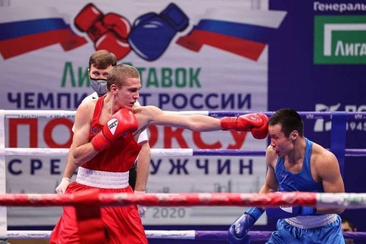 Боксер из ЛНР успешно выступил на чемпионате России