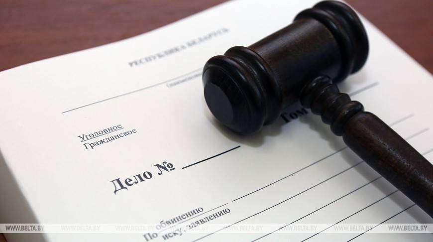 Три уголовных дела возбуждены в отношении жителя Минского района