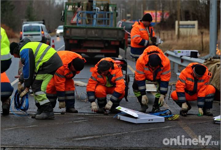 Дорожные работы приостановят водителей на шести федеральных трассах в Ленобласти 8 декабря