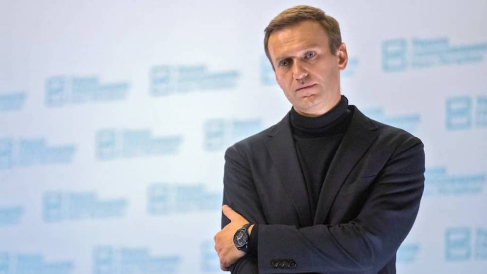 Обсуждали отравления Навального: Кремль скрыл детали разговора Путина и Меркель
