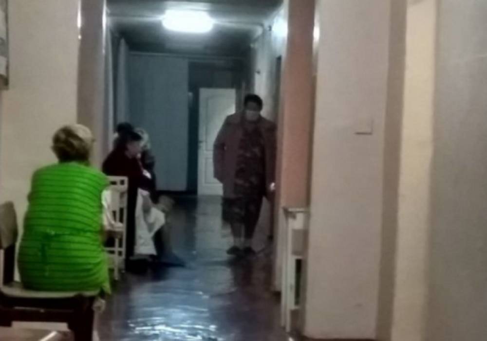 "Медсестра потеряла назначение от врача": в Одессе пациенты "ковидной" больницы рассказали о хаосе