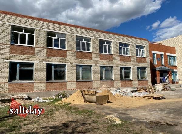 В Соль-Илецке чиновники подписали акт приёмки школы без крыши