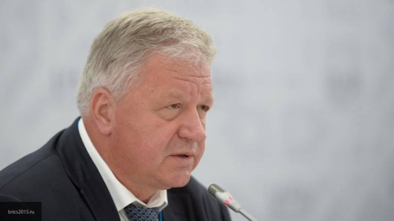 Глава ФНПР дал россиянам совет в связи с изменением правил увольнения