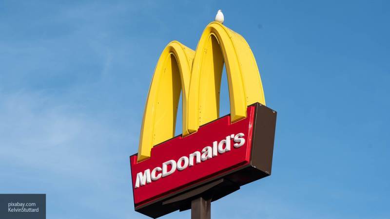 McDonald's показал любимые блюда Ким Кардашьян, Канье Уэста и Юлия Цезаря