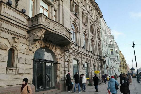 Структура «Альфа-Групп» добилась петербургской недвижимости банкира Исаева
