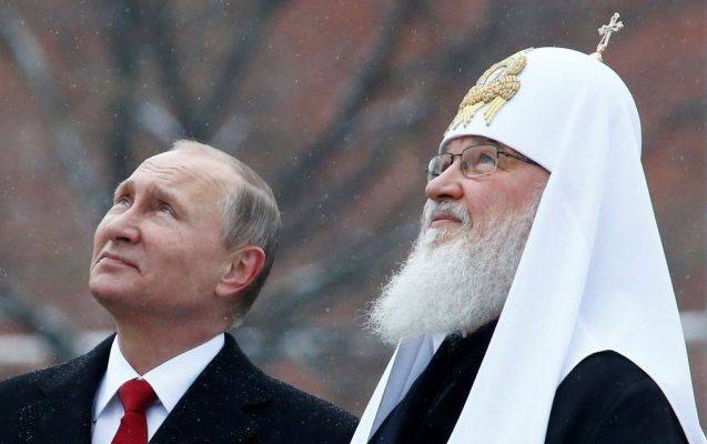 Путин поздравил патриарха Кирилла: «Спасибо за любовь к вере и Отечеству»