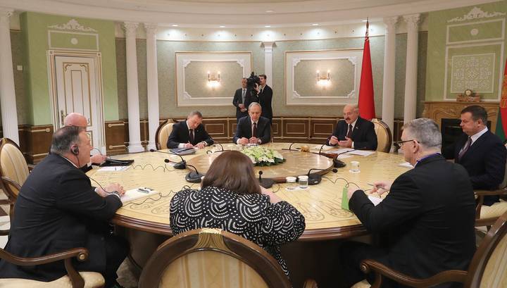 Лукашенко и Помпео поговорили о "сохранении мира и безопасности на континенте"