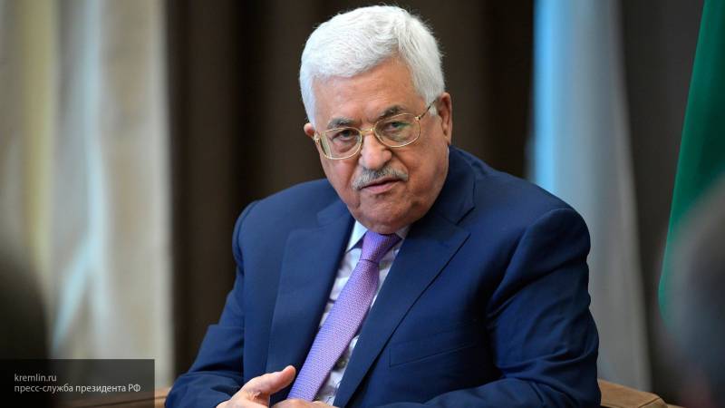 Аббас заявил, что у Палестины не будет отношений с США и Израилем из-за "сделки века"