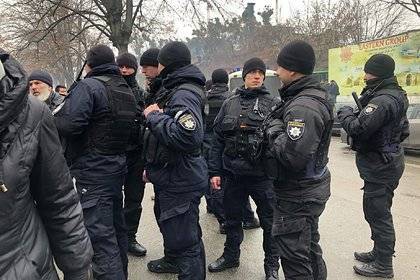 В Киеве полиция устроила «облаву» возле мечети