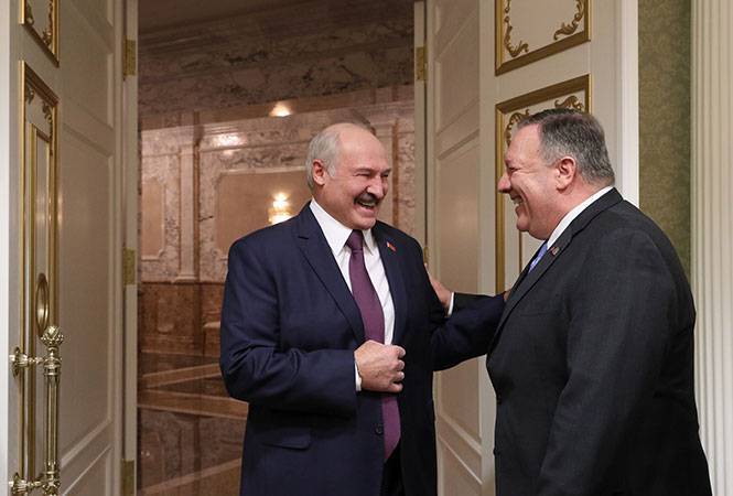 США обещают содержать Белоруссию вместо России
