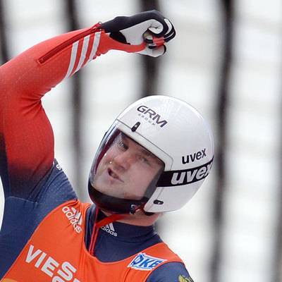 Семен Павличенко завоевал серебро на этапе Кубка мира по санному спорту