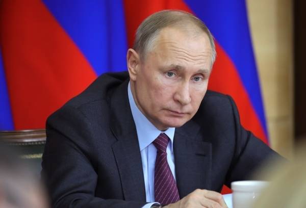 Владимир Путин поручил эвакуировать россиян из Китая самолётами ВКС