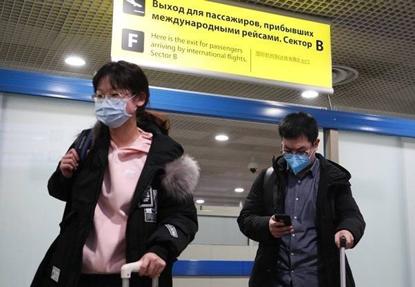 Власти временно запретили безвизовые турпоездки между Россией и Китаем