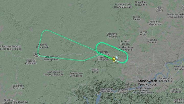 Пассажирский Boeing 737 вернулся в Красноярск из-за технических неполадок