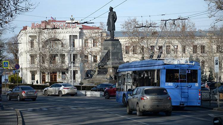 За транспорт и дороги в Севастополе будет отвечать чиновник из Петербурга