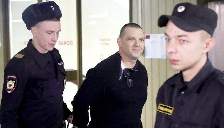 Суд оправдал обвиняемого в убийстве охранника на фабрике «Меньшевик»