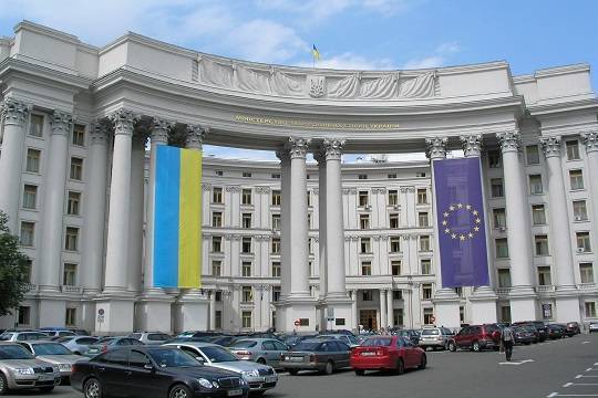 МИД Украины отреагировал на слова Лаврова о возможном обмене послами