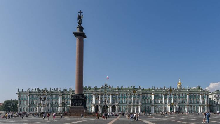 Северную столицу РФ предложили переименовать в Петербург на законодательном уровне