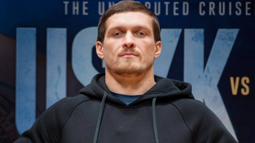 СМИ: Украинский боксёр Усик получил травму локтя