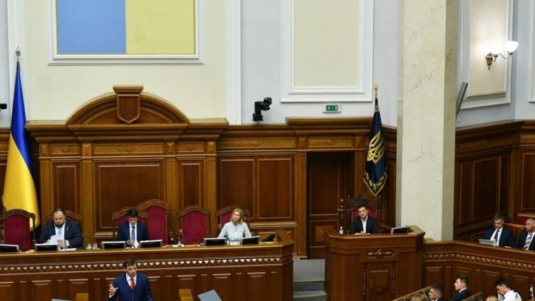 Нардеп от партии Зеленского заявил о гибели промышленности Украины