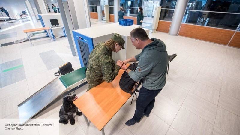 В аэропортах России установят новые досмотровые комплексы для выявления опасных объектов