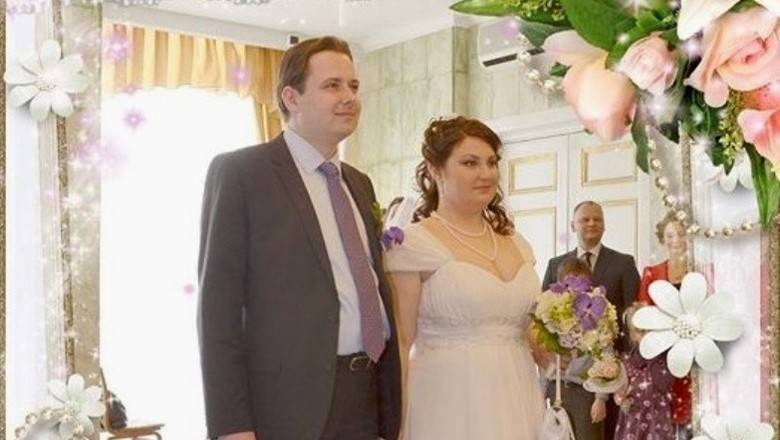Эксперта Фонда Горчакова и ее мужа обвинили в госизмене из-за свадебного фото