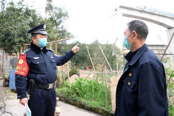 В Китае вводят уголовную ответственность для скрывающихся больных коронавирусом