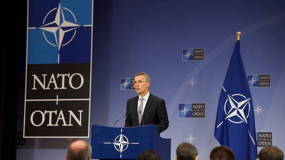 Генсек НАТО назвал разрушение ДРСМД демонстрацией силы альянса