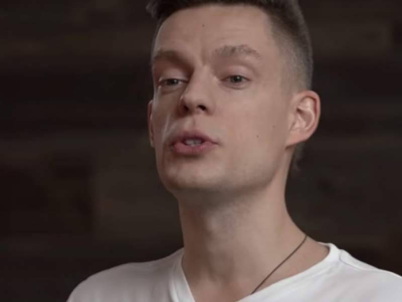 "Чтобы незнания стало меньше": Юрий Дудь снял фильм про ВИЧ
