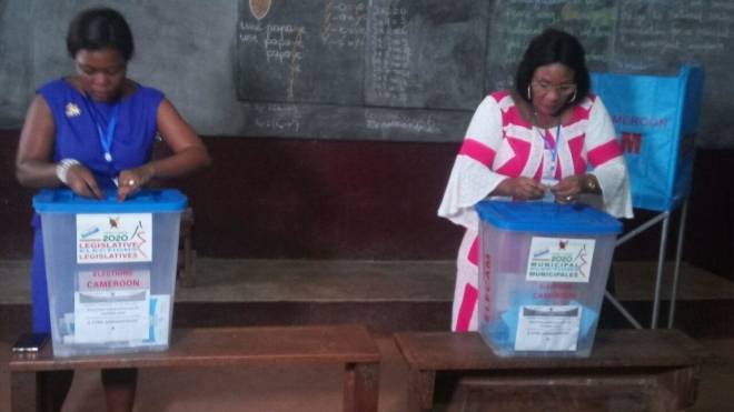 Мрачные прогнозы оппозиции Камеруна не помешали прозрачным выборам