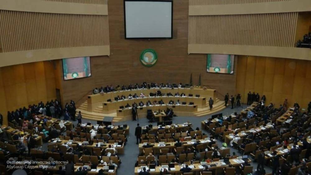Участники саммита стран Африканского союза осудили "сделку века" Трампа