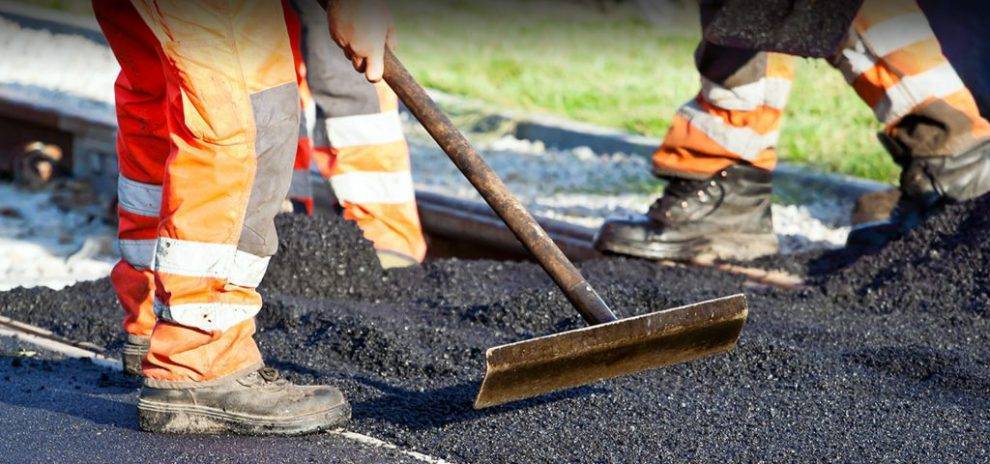 43 миллиона рублей выделят на ремонт дорог в Глазове