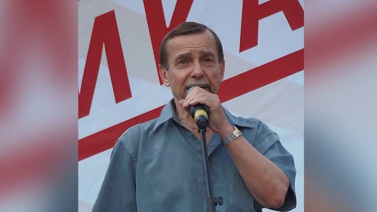 Пономарев провоцирует россиян на митинги, чтобы заработать на оплату долгов «Мемориала»