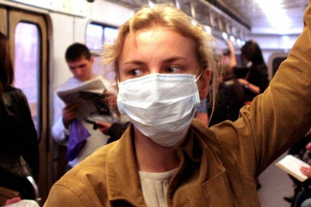 Россия направила Китаю два миллиона медицинских масок