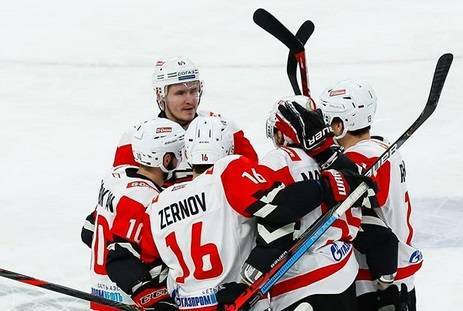 Омский «Авангард» одержал победу над «Ак Барсом» в матче КХЛ