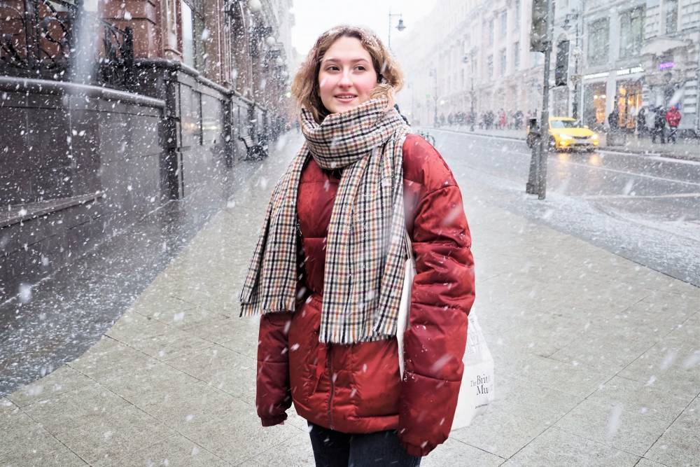 Облачная и снежная погода ждет москвичей 12 февраля