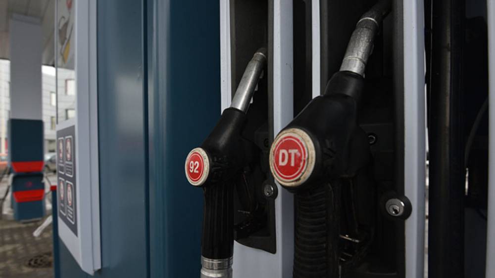 В Кандалакше водитель местного предприятия два месяца незаметно подворовывал топливо