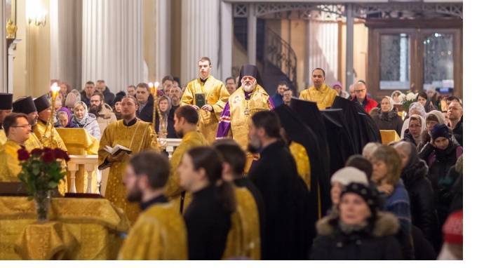 Международный день православной молодежи ограничит движение в центре Петербурга