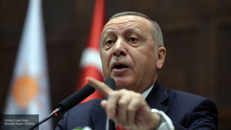 Эрдоган пригрозил войскам САР вероятной атакой в случае наступательных действий в Идлибе