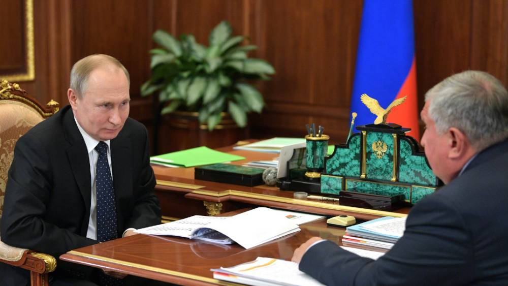 Путин не обсуждал с Сечиным вопрос менеджмента в «Роснефти»