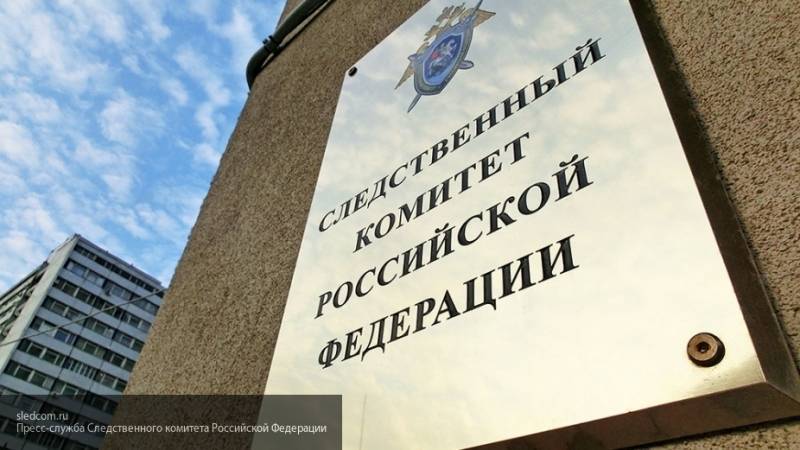 Следователи работают в зале суда, где скончался экс-начальник ФСИН Свиридов