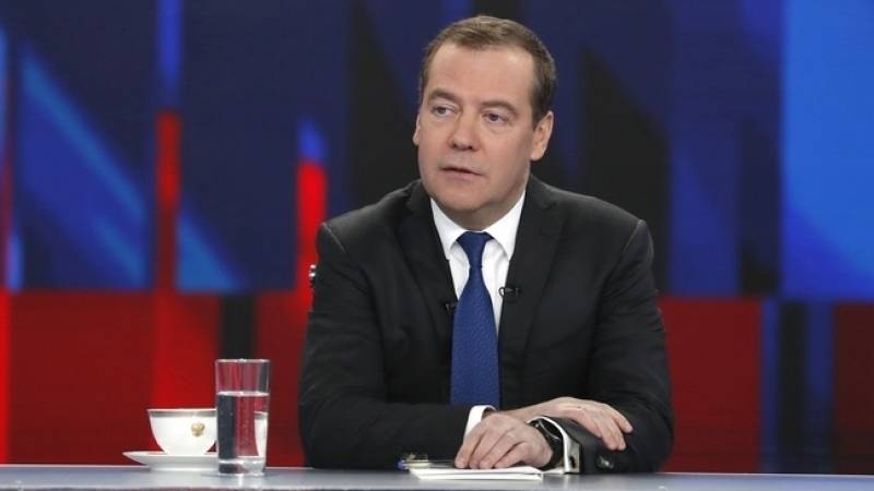 Медведев провел совещание по Роскомосу и Восточному