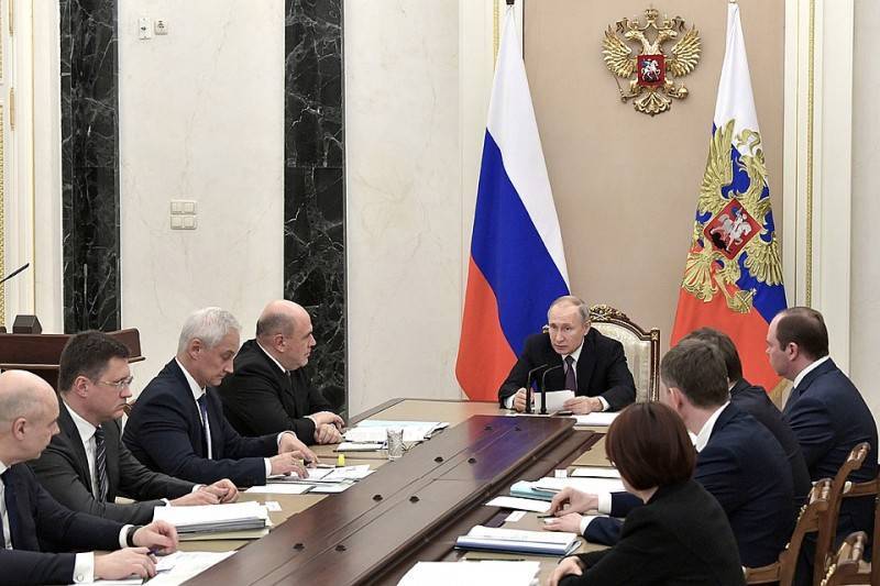 Путин «простым языком» объяснил, чего хочет от правительства