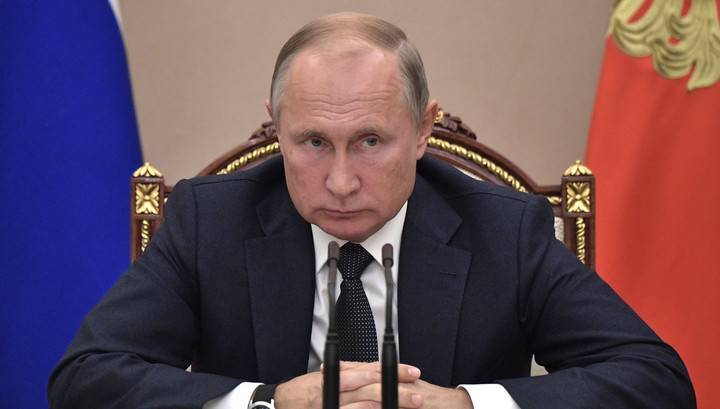 Путин поручил запустить в России новый инвестиционный цикл