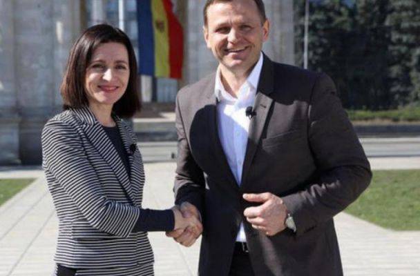 Оппозиция Молдавии: бывшие союзники договорились о взаимном ненападении