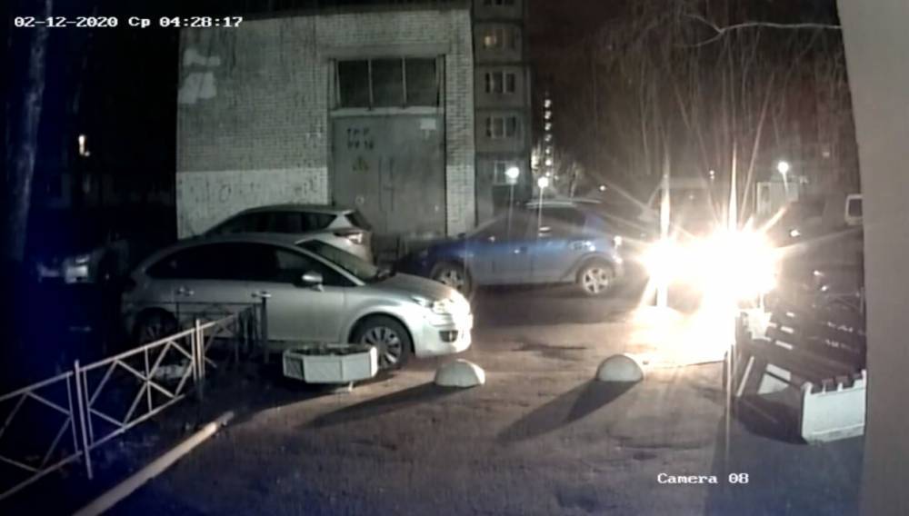 Главный фанат «Зенита» показал видео с поджогом его машины с нового ракурса