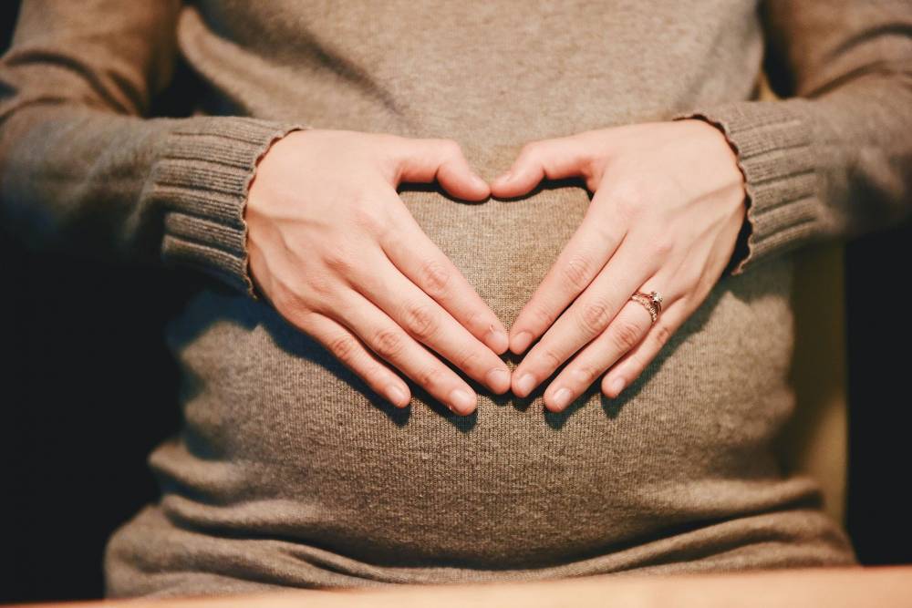 Британка приняла шестикилограммовую опухоль за беременность